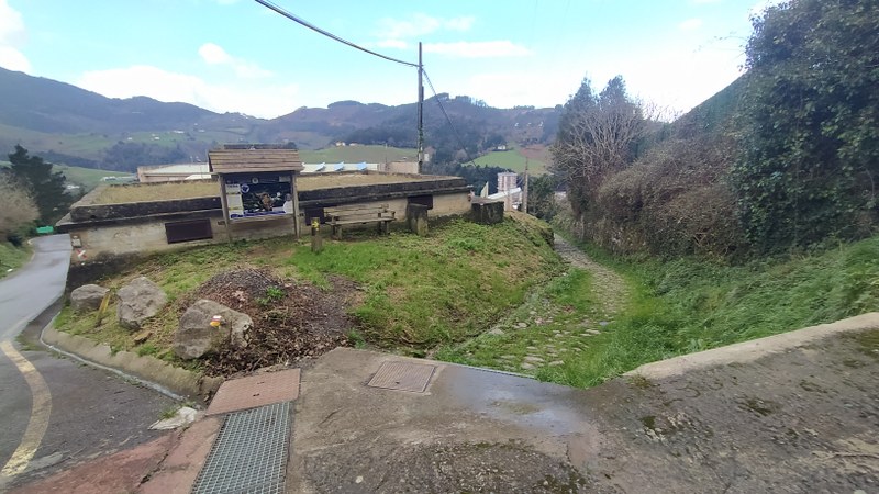 Deba mejorará el abastecimiento de agua con la ampliación del depósito de Agirretxe