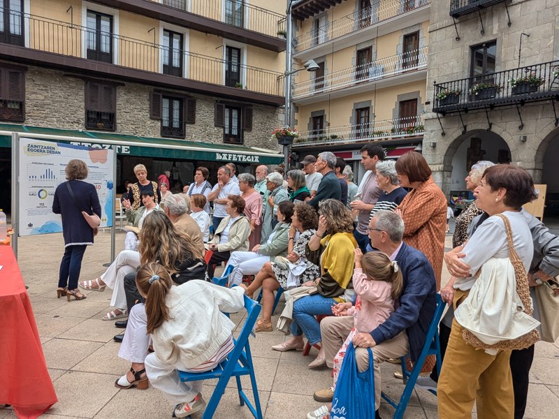 El Ayuntamiento de Deba sigue dando pasos para la creación del Ecosistema de Cuidados