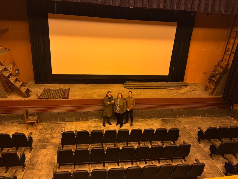 El cine Zubeltzu ya es de Deba