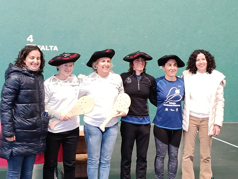 El VIII. campeonato de pala Maite Etxeberria ya tiene ganadoras