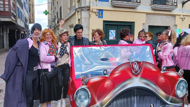 Los mejores disfraces del carnaval debarra presentados a concurso han recibido su merecido premio