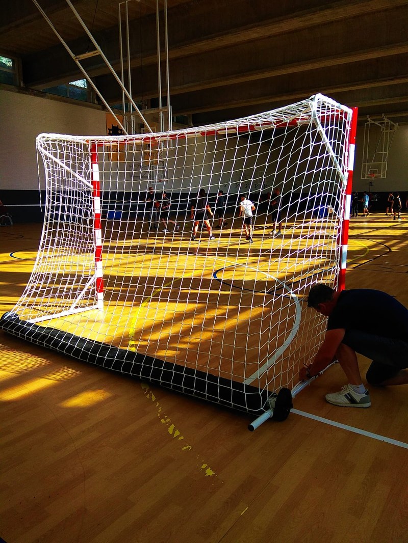 Se han instalado porterías nuevas en el polideportivo que aumentarán la seguridad