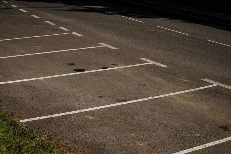 Hainbat ekarpen egin dituzte herritarrek aparkalekuen berrantolaketa proposamenari buruz