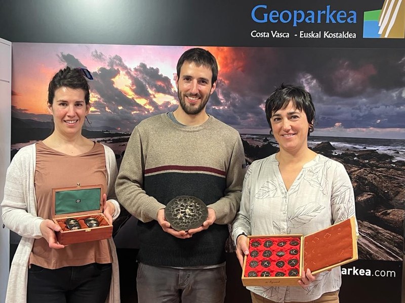 Lapariko septariak berreskuratu eta babesteko, Udalak bilduma bat eskuratu du