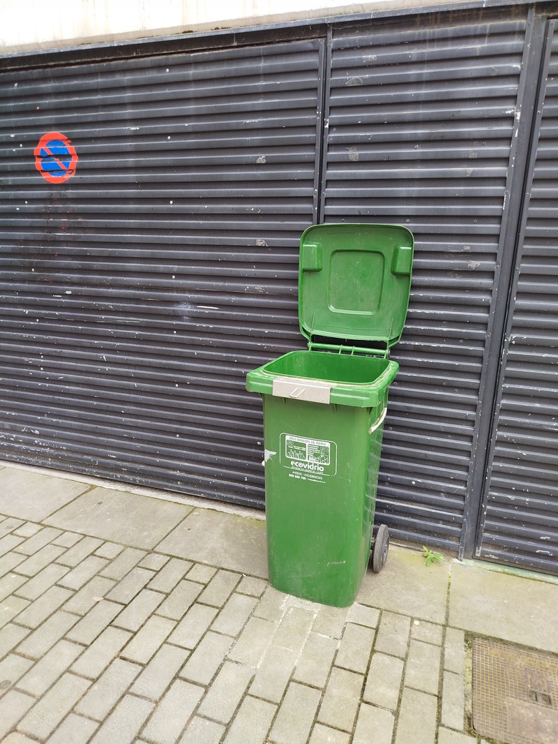 San Roke jaietan beirazko botilak kudeatzeko neurriak