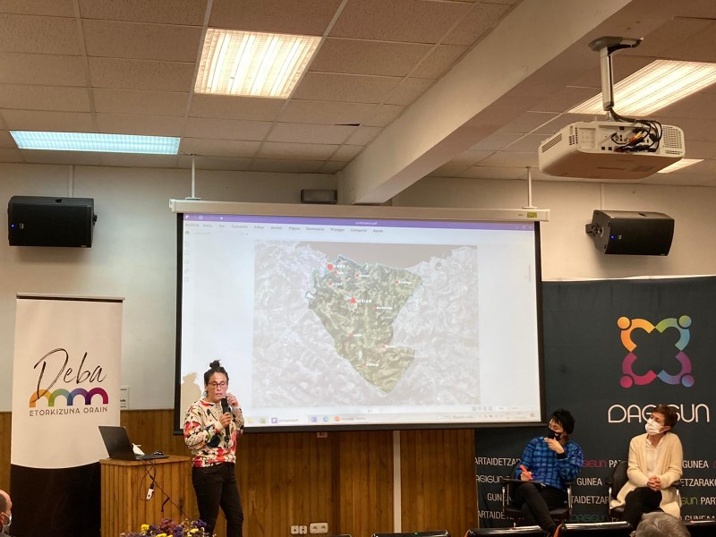 Zaintzaren hirigintza, hirigintzaren erronkak mahai-ingurua egin zen atzo Dagigun partaidetzarako gunean