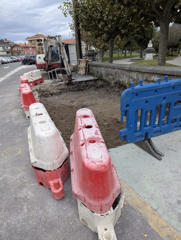 Avanzan a buen ritmo y según lo previsto las obras para trasladar el transformador de Iberdrola en Deba