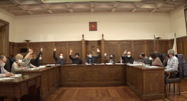 El pleno del Ayuntamiento de Deba archiva el expediente de modificación de la Entidad Local Menor de Itziar