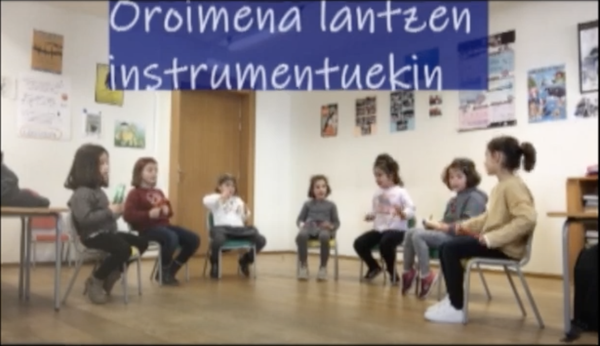 La Escuela Municipal de Música y Danza de Deba graba dos vídeos para dar a conocer su oferta