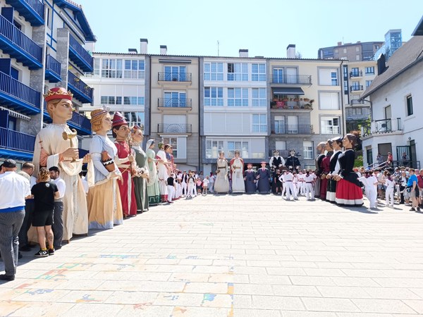 Últimos días para solicitar las ayudas a iniciativas culturales locales que ofrece el Ayuntamiento de Deba