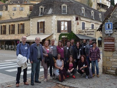 Una delegación de Debabarrena realiza un viaje a Dordoña-Perigord para intercambiar experiencias vinculadas a la interpretación del patrimonio prehistórico-cultural