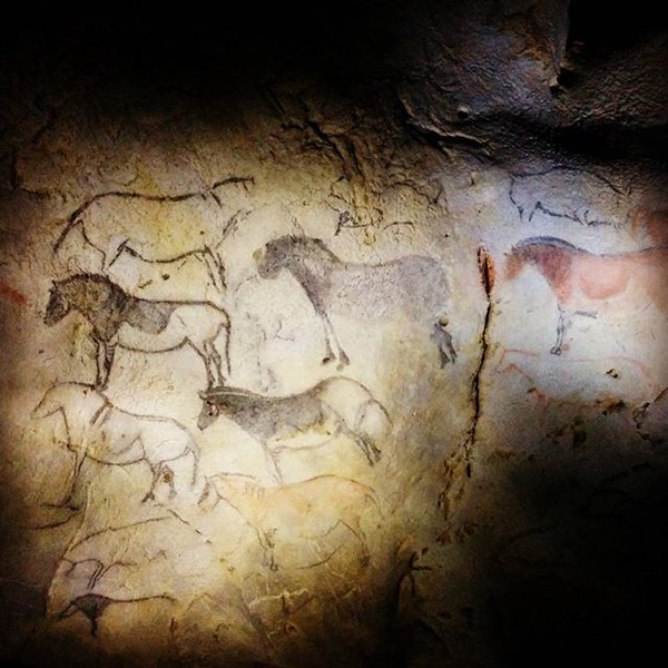 Ahora es posible visitar la Cueva de Ekain desde cualquier parte del mundo
