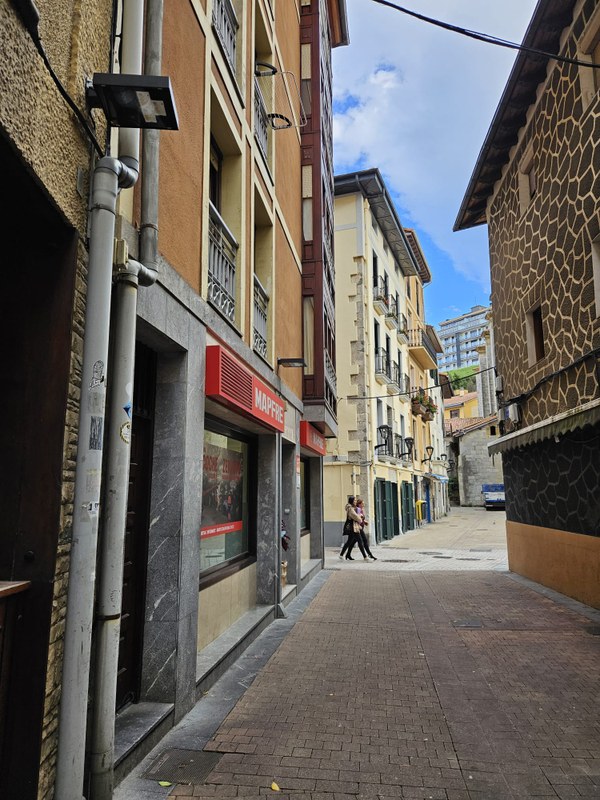 Hasi dira Debako argiteria publikoa berritzeko lanak